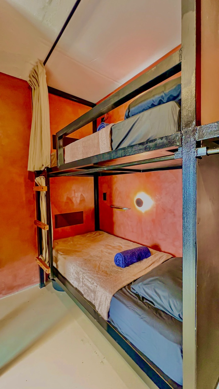 Dormitório compartilhado da Colmeia, Casa Papillon.